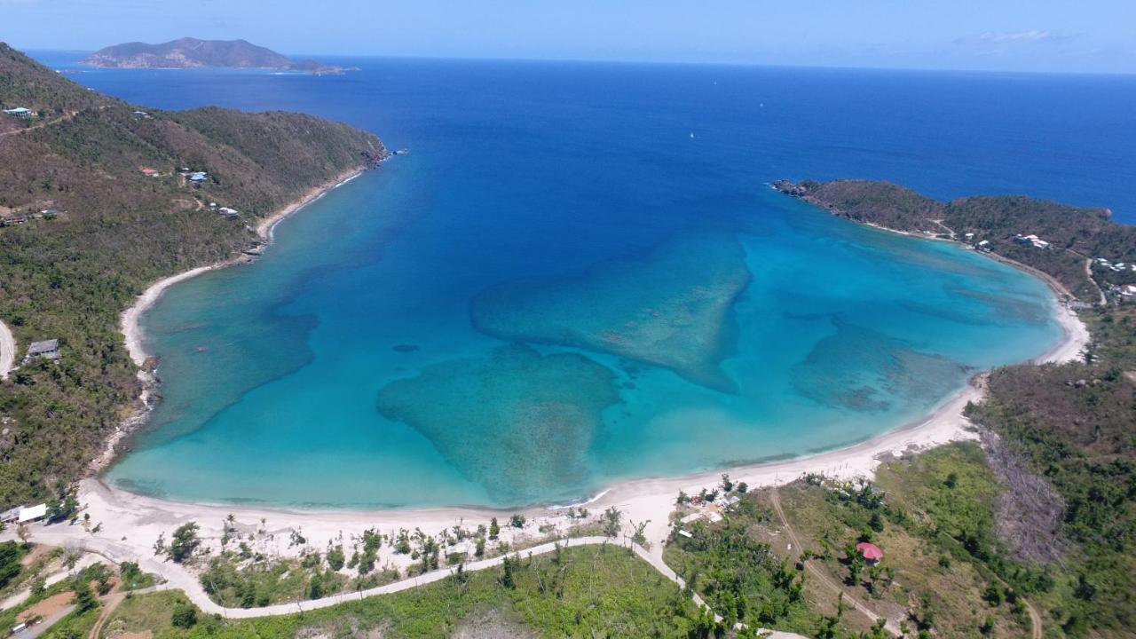 Icis Villas Brewers Bay Екстериор снимка