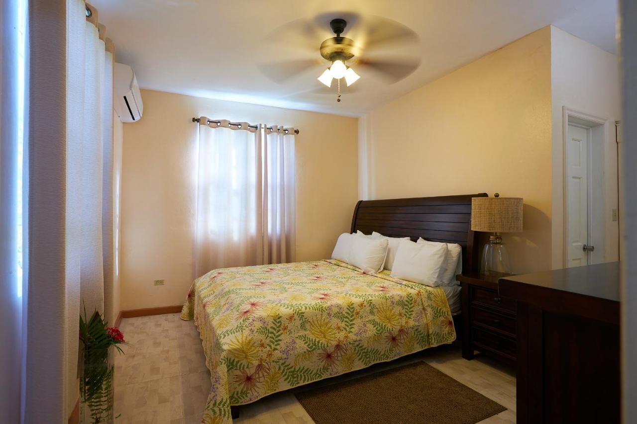 Icis Villas Brewers Bay Екстериор снимка