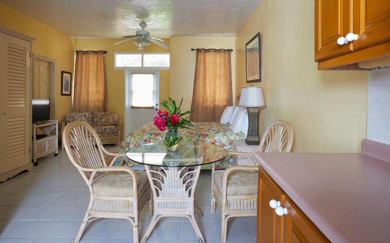 Icis Villas Brewers Bay Екстериор снимка